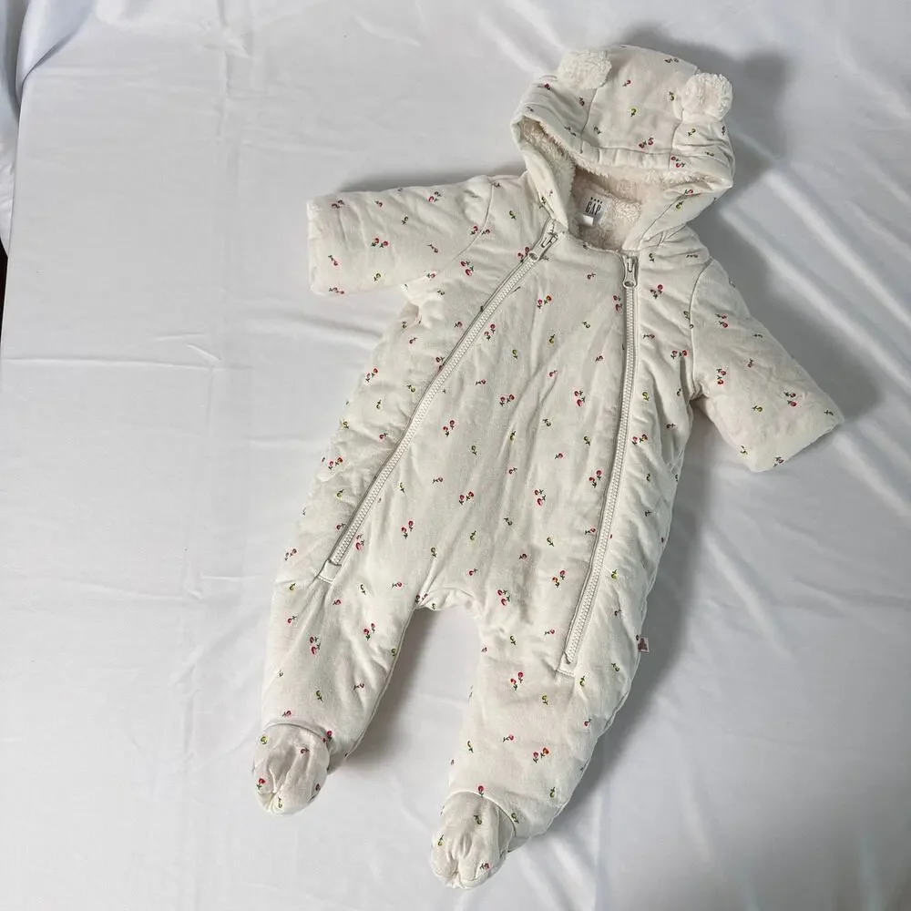 Gap Infant Sherpa Cream Floral Quilted Bunting Hooded Snowsuit w/ Ears Sz 0-3 mo